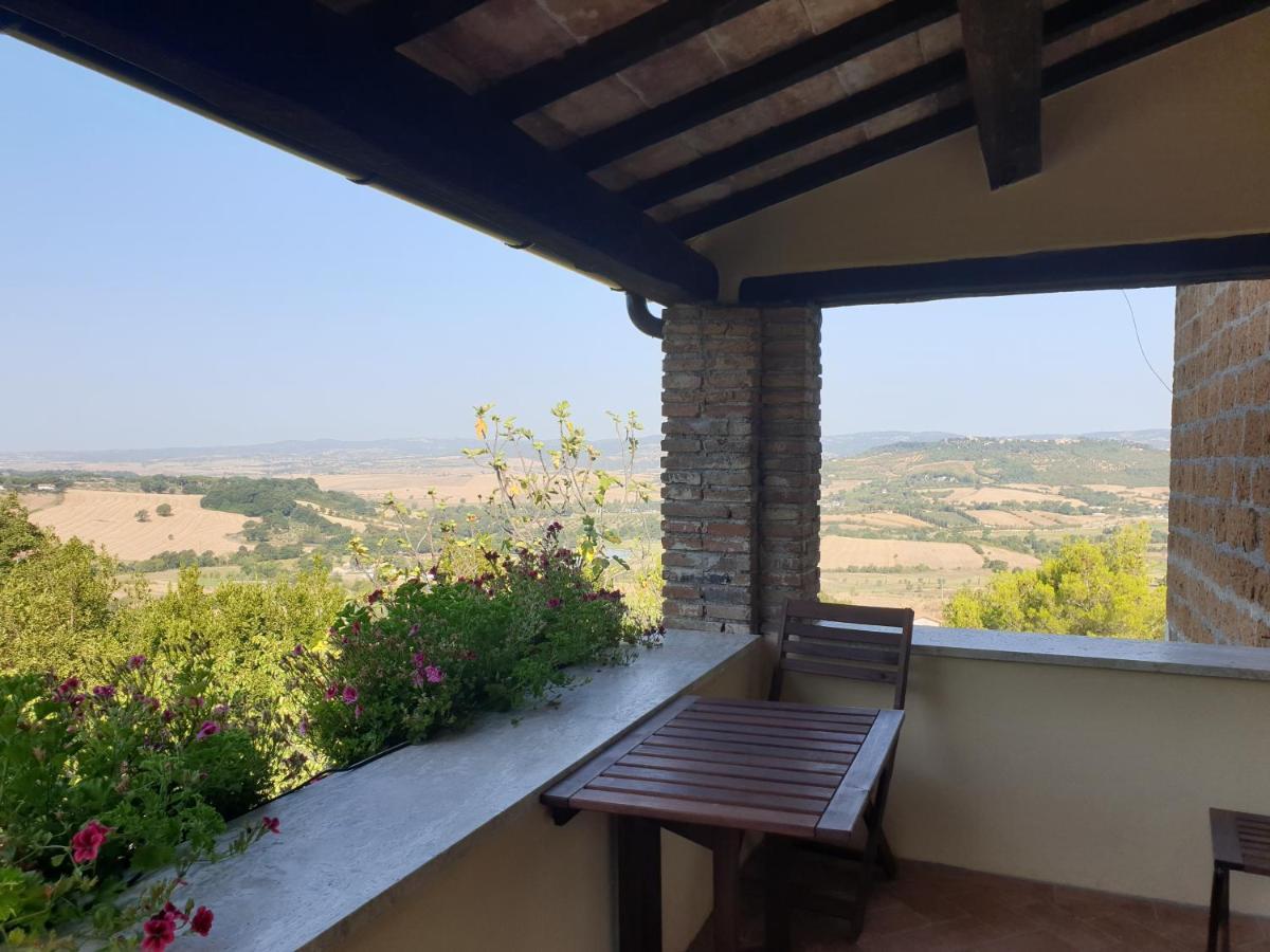 Le Querciolaie Monte Cavallo - Upper Apartment Saturnia Exterior photo